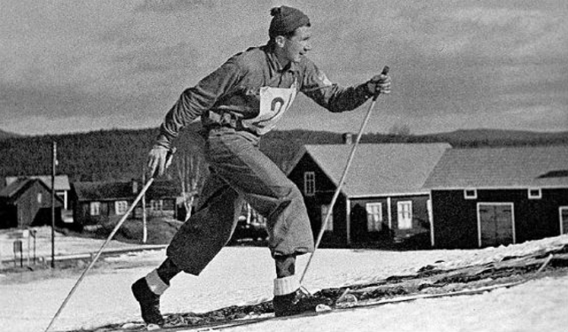 Mora-Nisse biografi