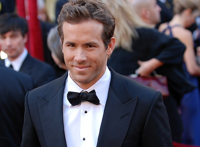 Ryan Reynolds Biography