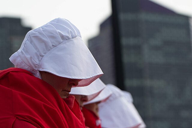 Sammanfattning av The Handmaid's Tale av Margaret Atwood