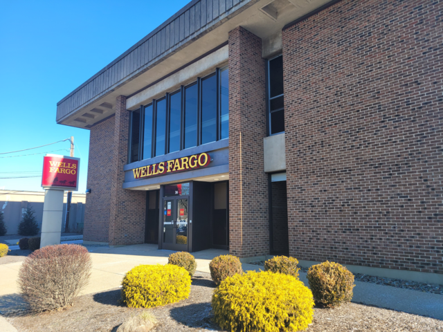 Warren Buffetts första investering i Wells Fargo: En analys av affären 1989